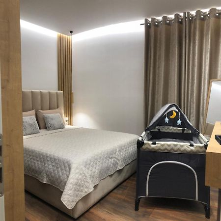 Alajs Apartament Vlore Luaran gambar